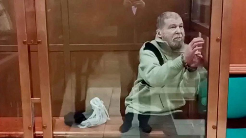 Russia Releases Jailed American Citizen as Putin Meets Trump’s Envoy