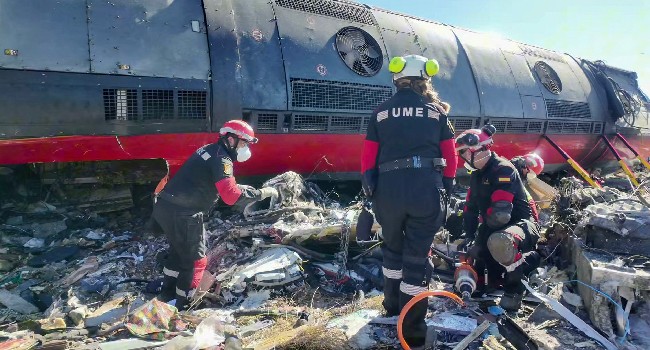 Spain High-Speed Train Collision Kills 64, Injures More Than 100