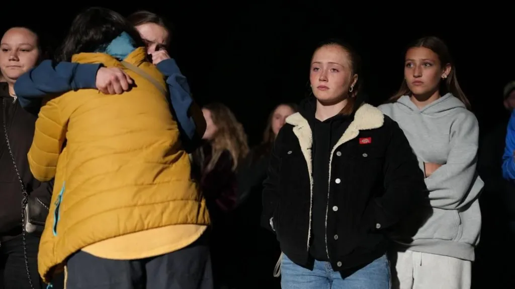 Four Killed in Oregon Primary School Shooting, Including Three Children