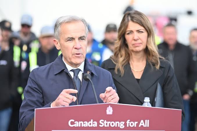 Alberta Separatism Debate Intensifies as Canadian Leaders Rally for National Unity